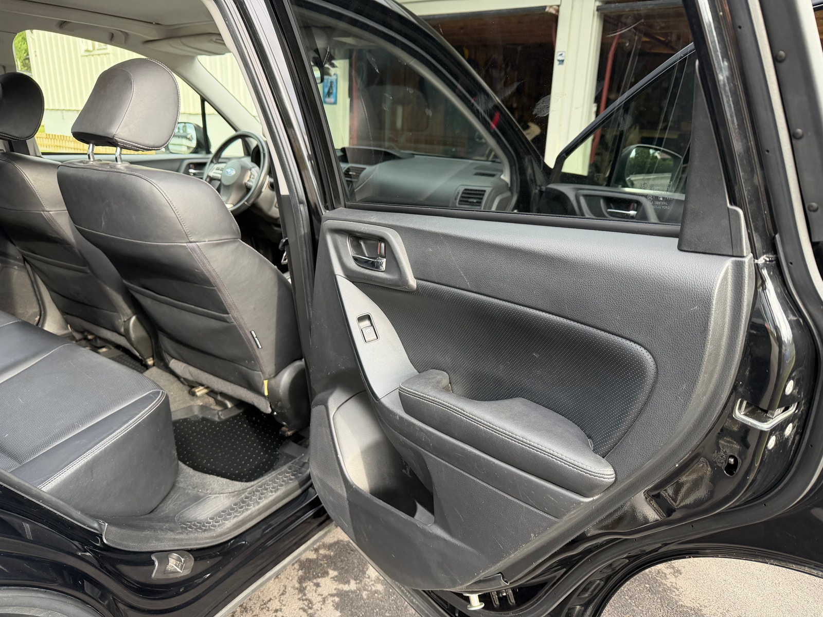 Subaru Forester 2.0 4WD Lineartronic, 150hp, 2013