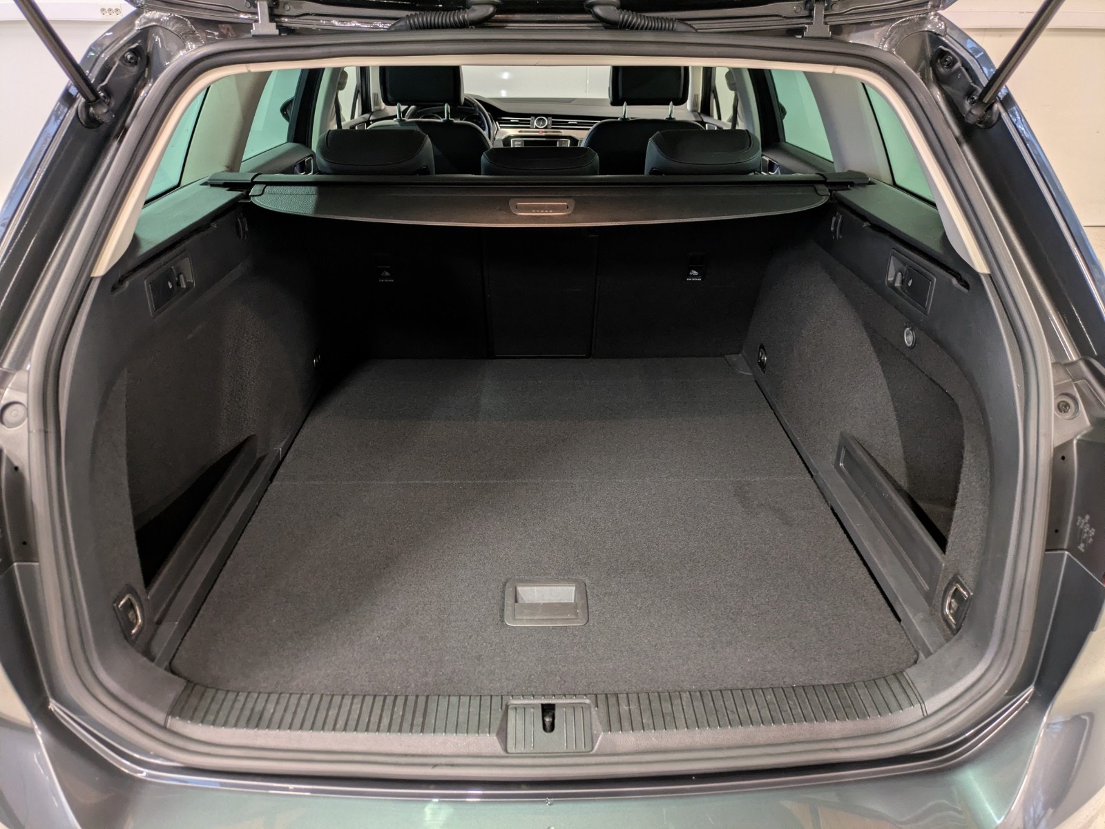 Volkswagen Passat Variant 2.0 TDI DPF BMT DSG Sequential, 150hp, 2017