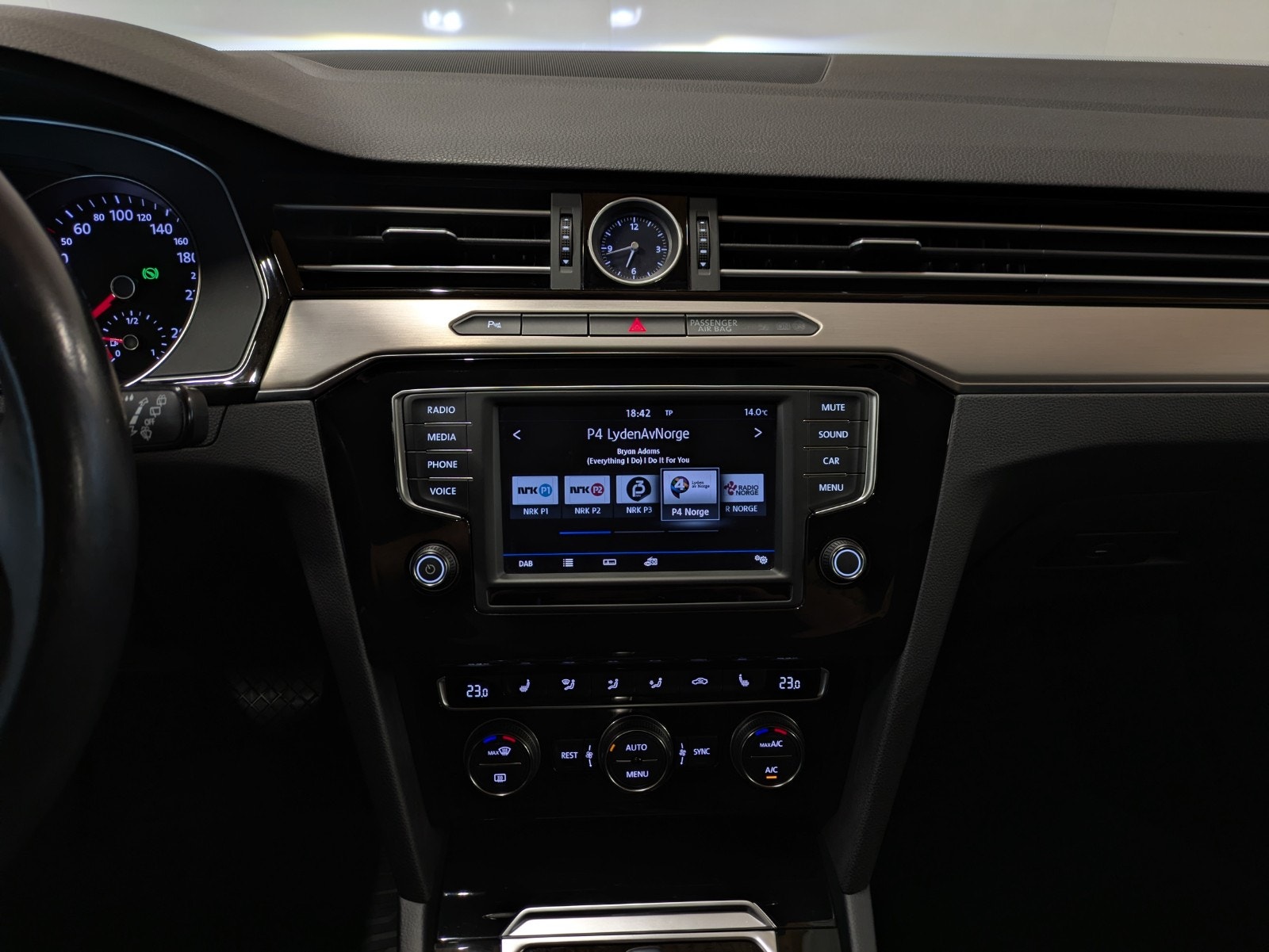 Volkswagen Passat Variant 2.0 TDI DPF BMT DSG Sequential, 150hp, 2017