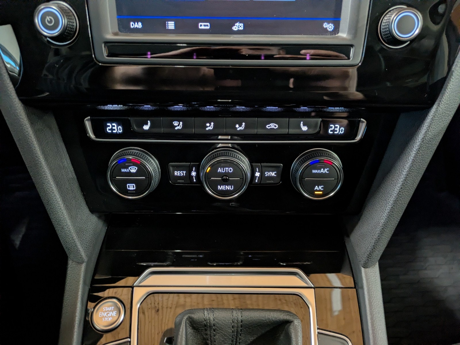 Volkswagen Passat Variant 2.0 TDI DPF BMT DSG Sequential, 150hp, 2017
