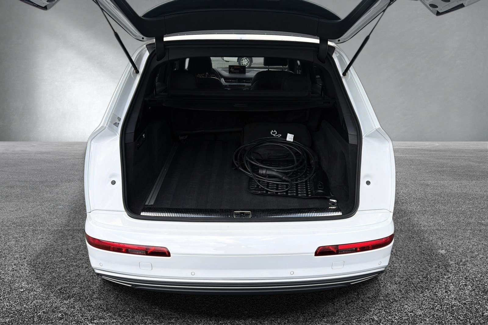 Audi Q7 e-Tron 3.0 TDI quattro TipTronic, 373hp, 2017