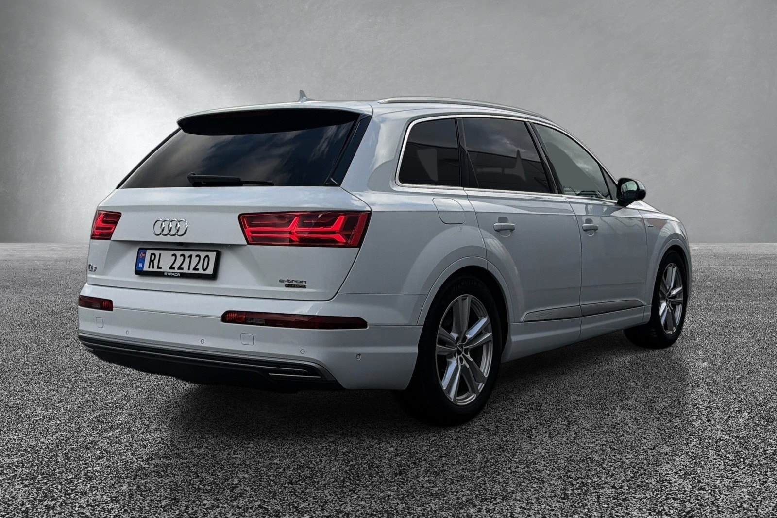 Audi Q7 e-Tron 3.0 TDI quattro TipTronic, 373hp, 2017