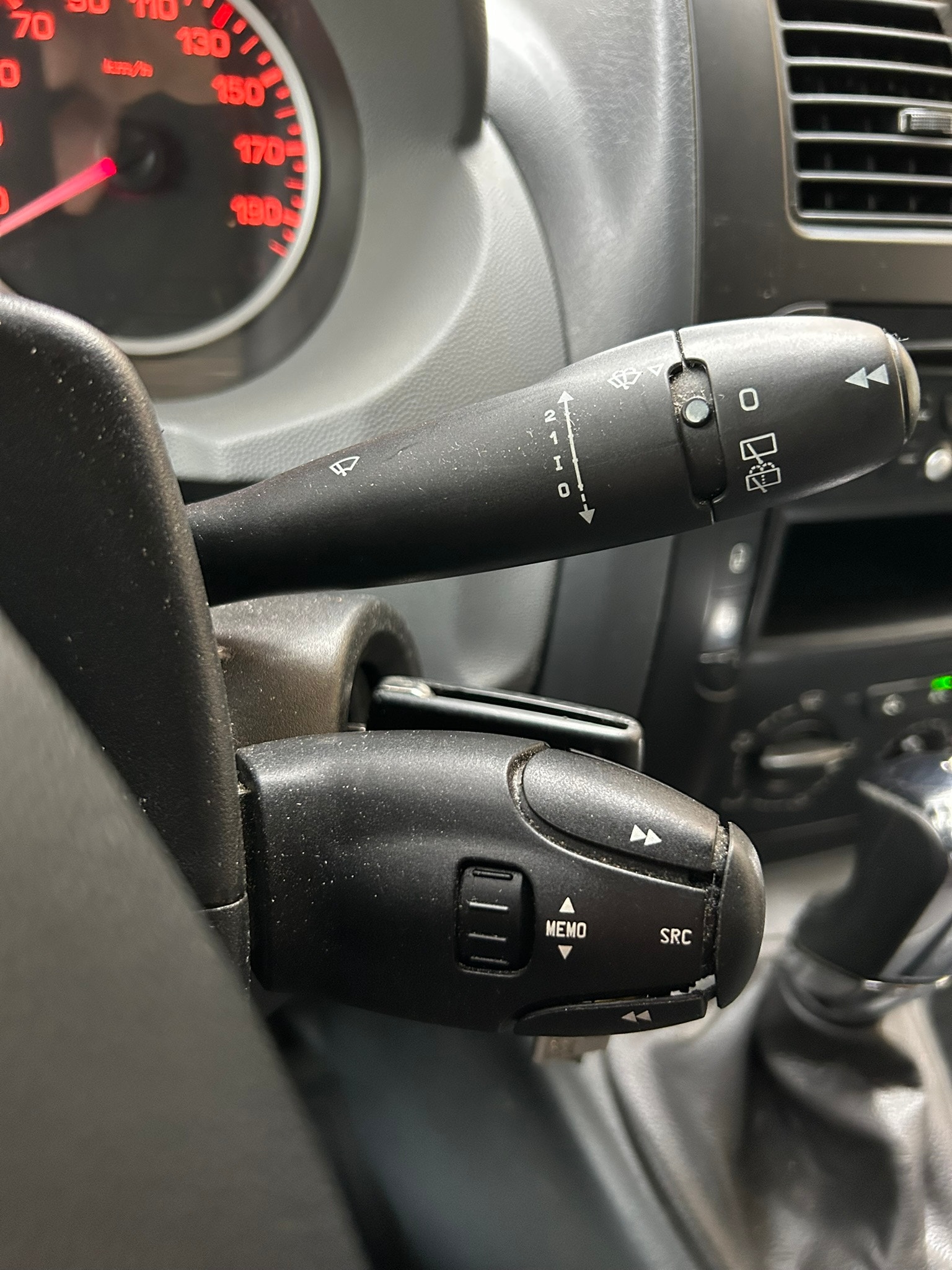 Peugeot Expert Panel Van 1.2t 2.0 HDi Automatic, 163hp, 2012