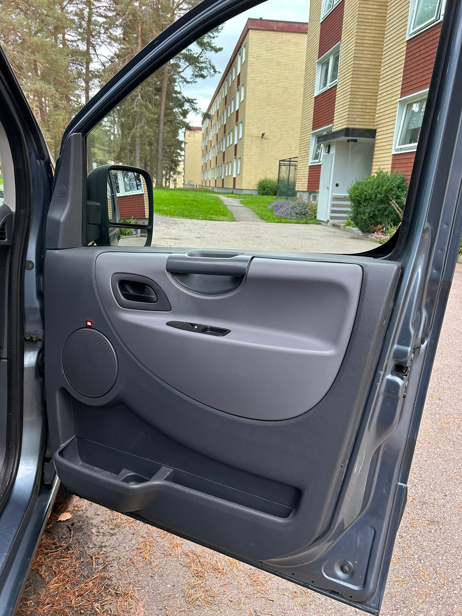 Peugeot Expert Panel Van 1.2t 2.0 HDi Automatic, 163hp, 2012