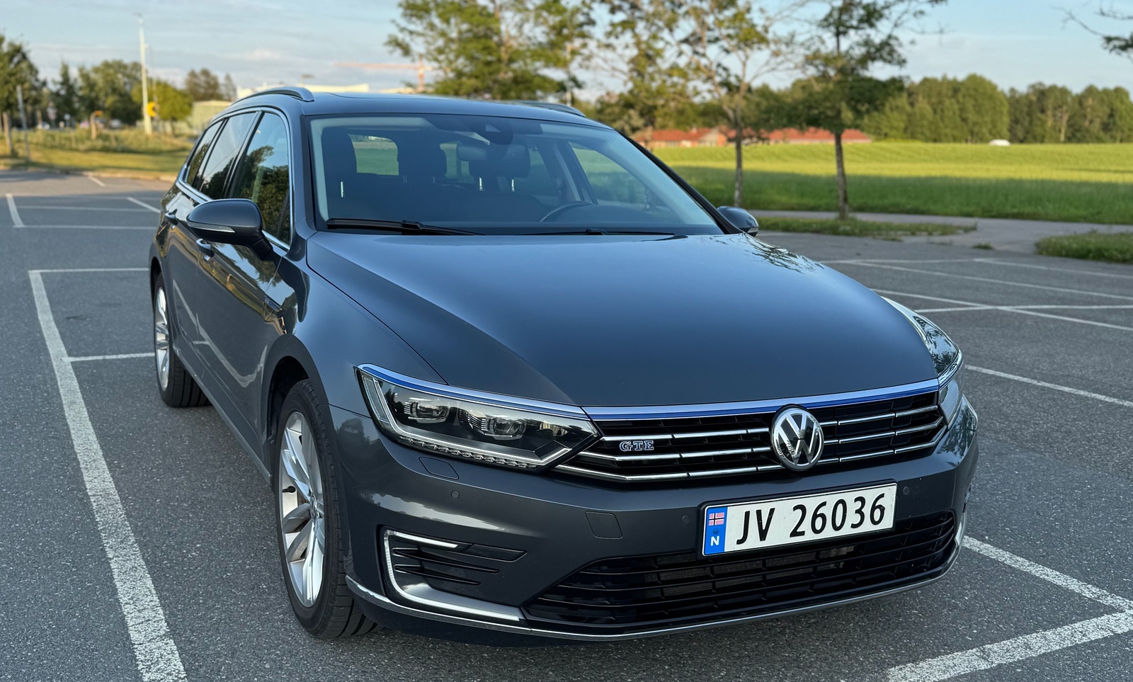 Volkswagen Passat Variant GTE 1.4 TSI ACT DSG Sequential, 6-trins, 218ps, 2017