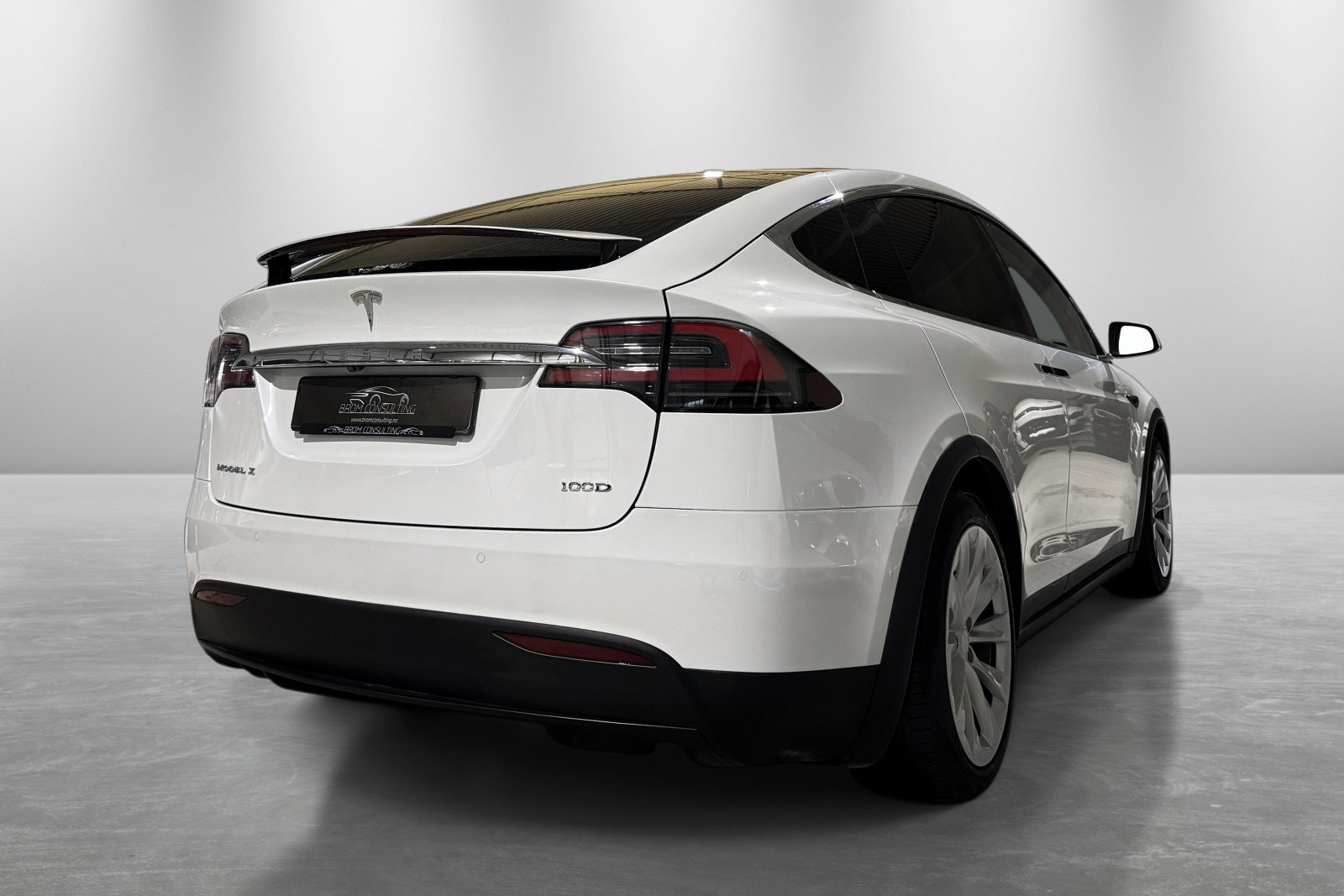 Tesla Model X 100D, 423hp, 2017