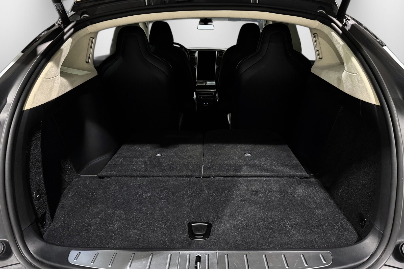 Tesla Model X 100D, 423hp, 2017