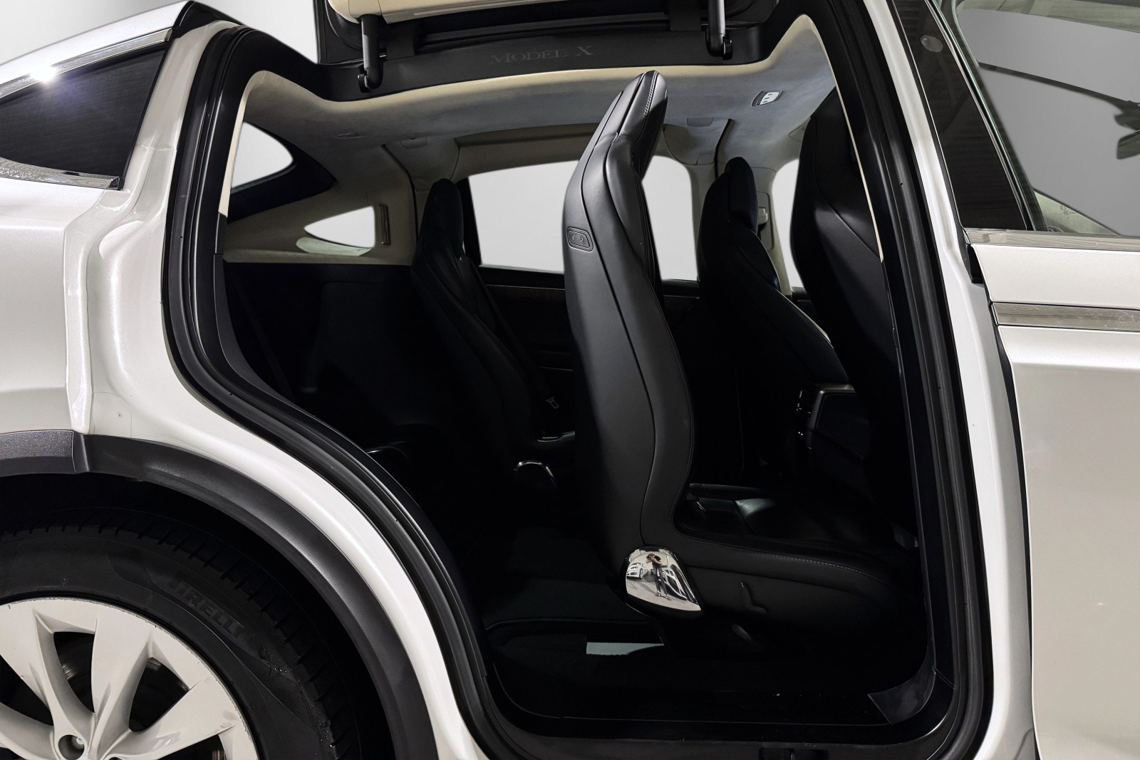 Tesla Model X 100D, 423hp, 2017