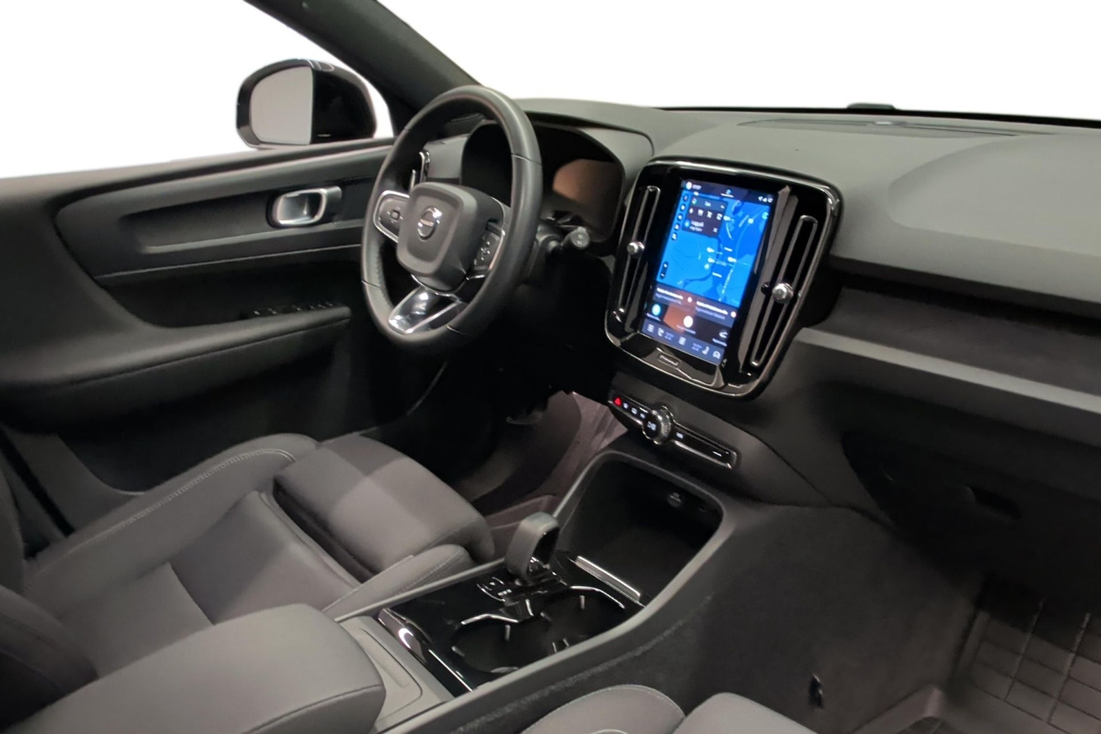 Volvo XC40 Recharge, 231hk, 2023