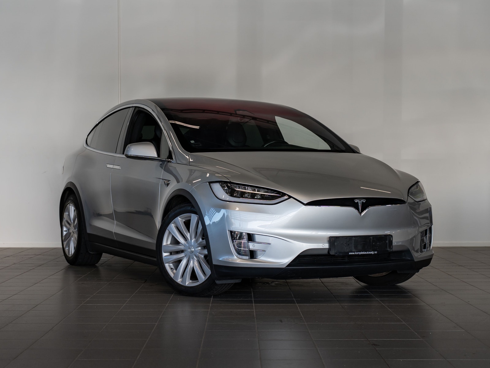 Tesla Model X 100D, 423hp, 2017