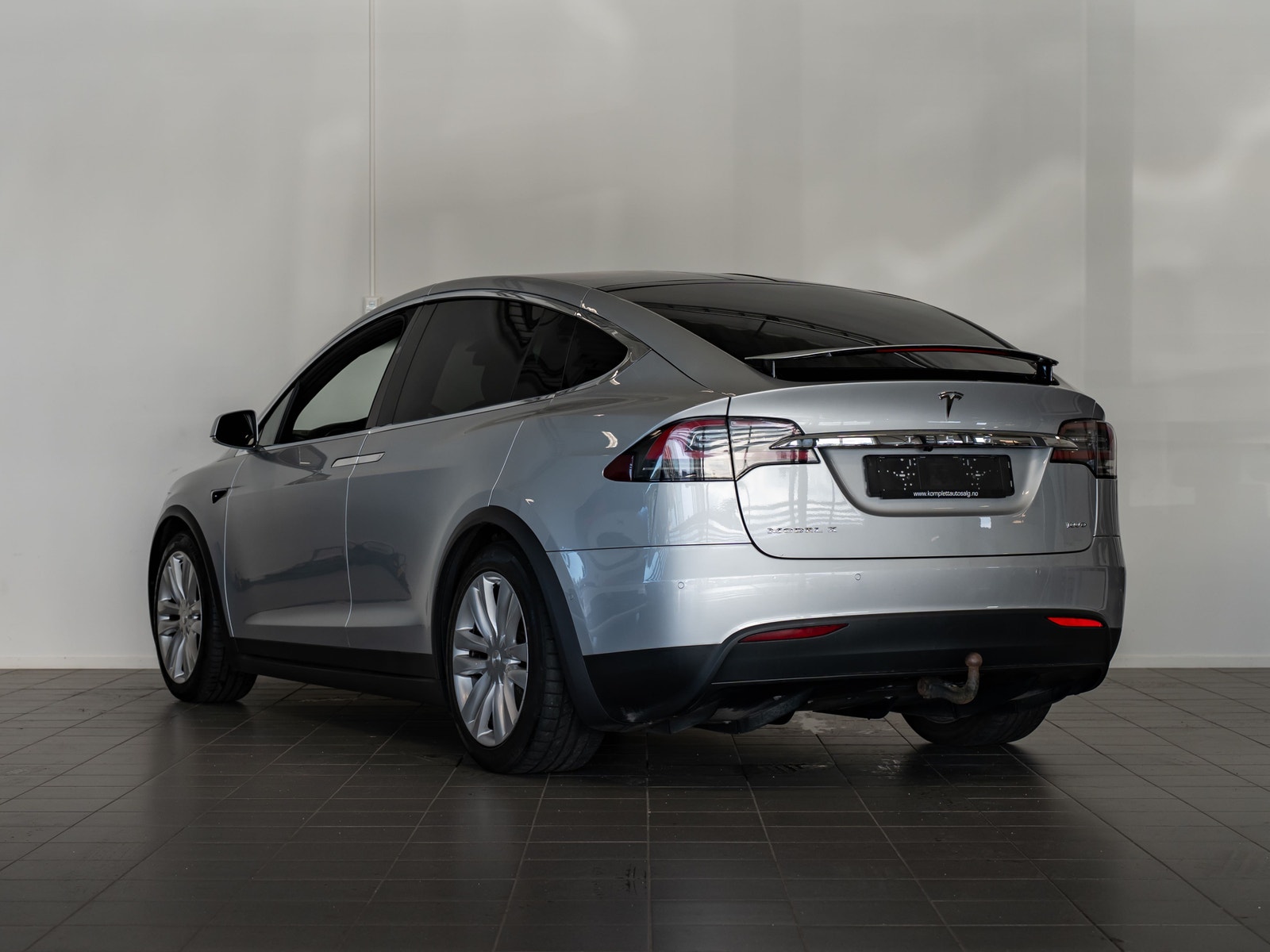 Tesla Model X 100D, 423hp, 2017