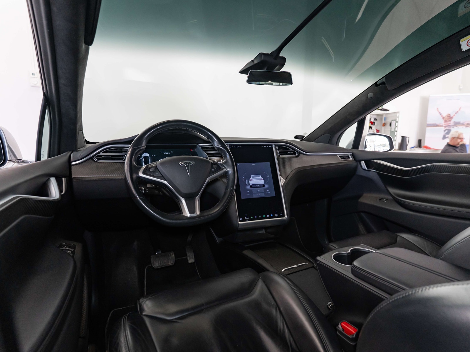 Tesla Model X 100D, 423hp, 2017