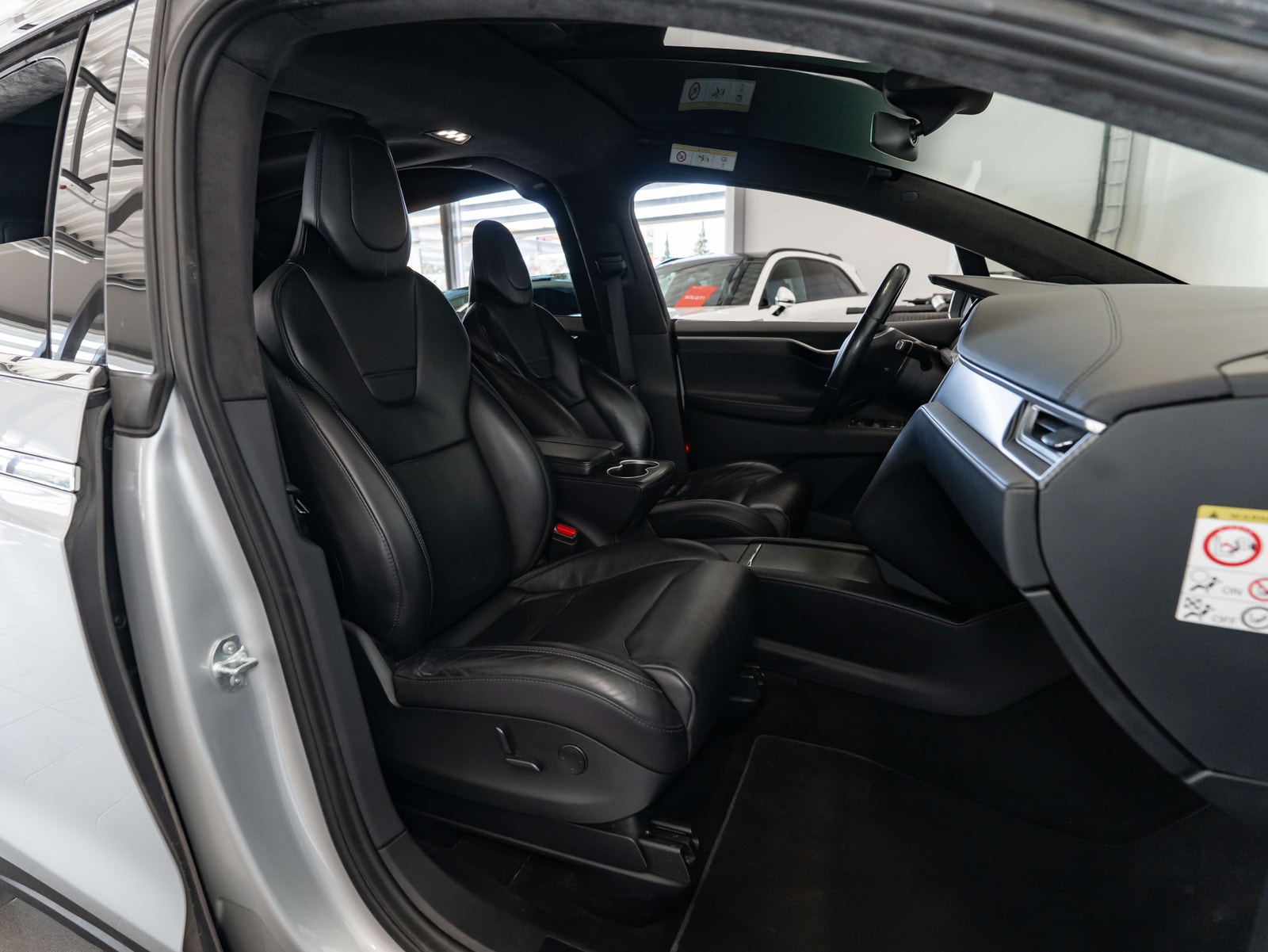Tesla Model X 100D, 423hp, 2017
