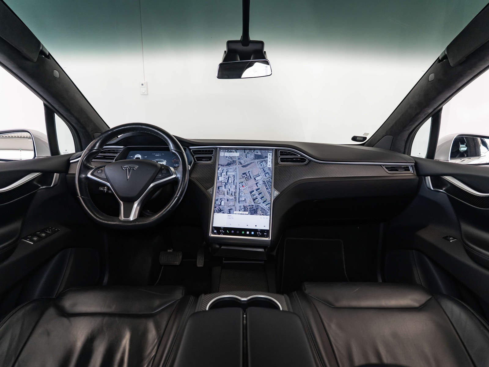Tesla Model X 100D, 423hp, 2017