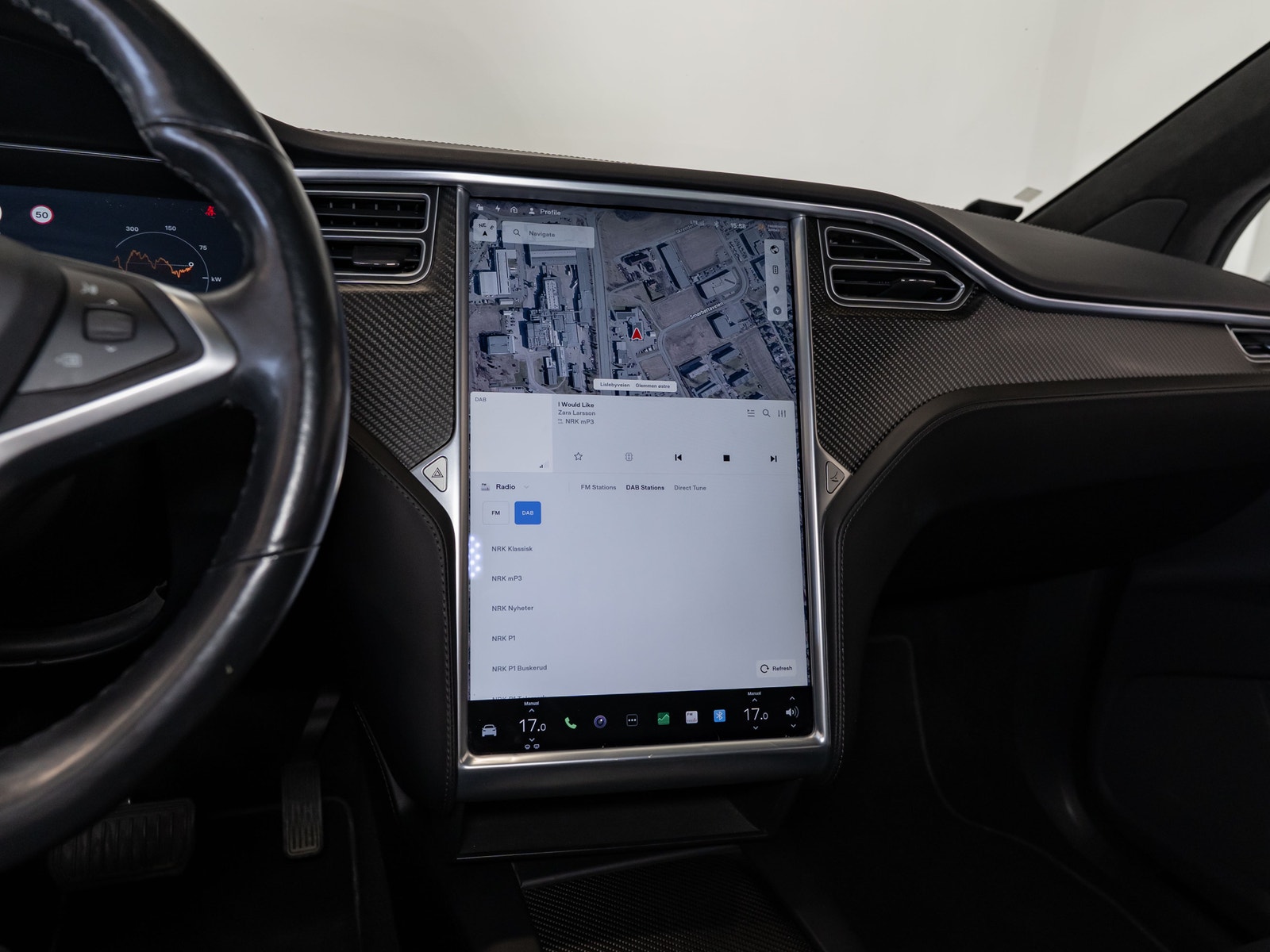 Tesla Model X 100D, 423hp, 2017