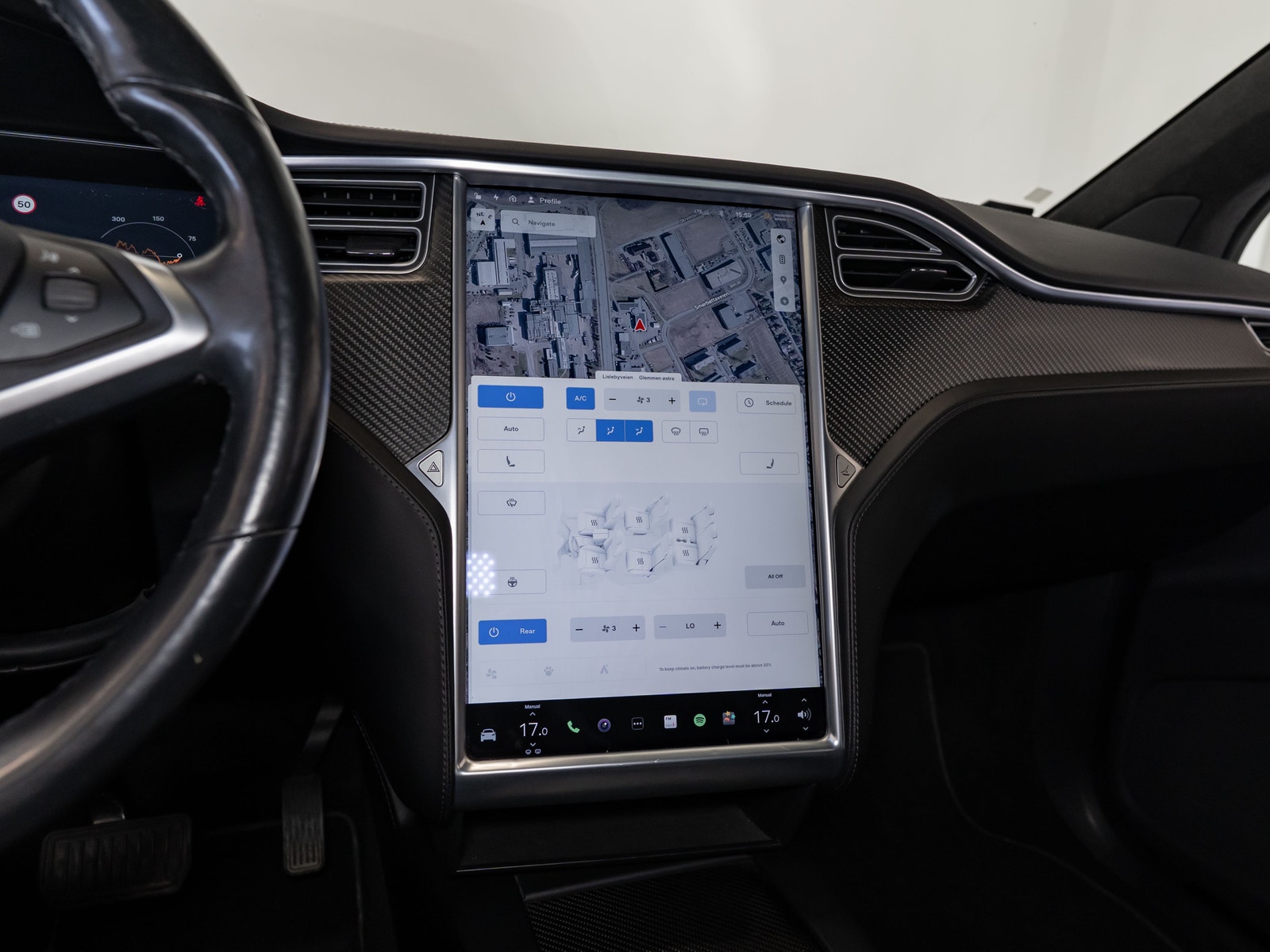 Tesla Model X 100D, 423hp, 2017