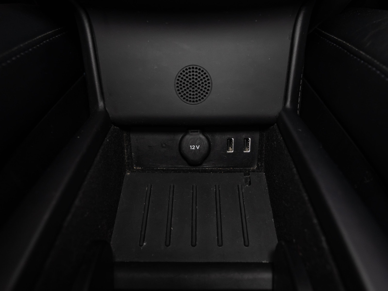 Tesla Model X 100D, 423hp, 2017