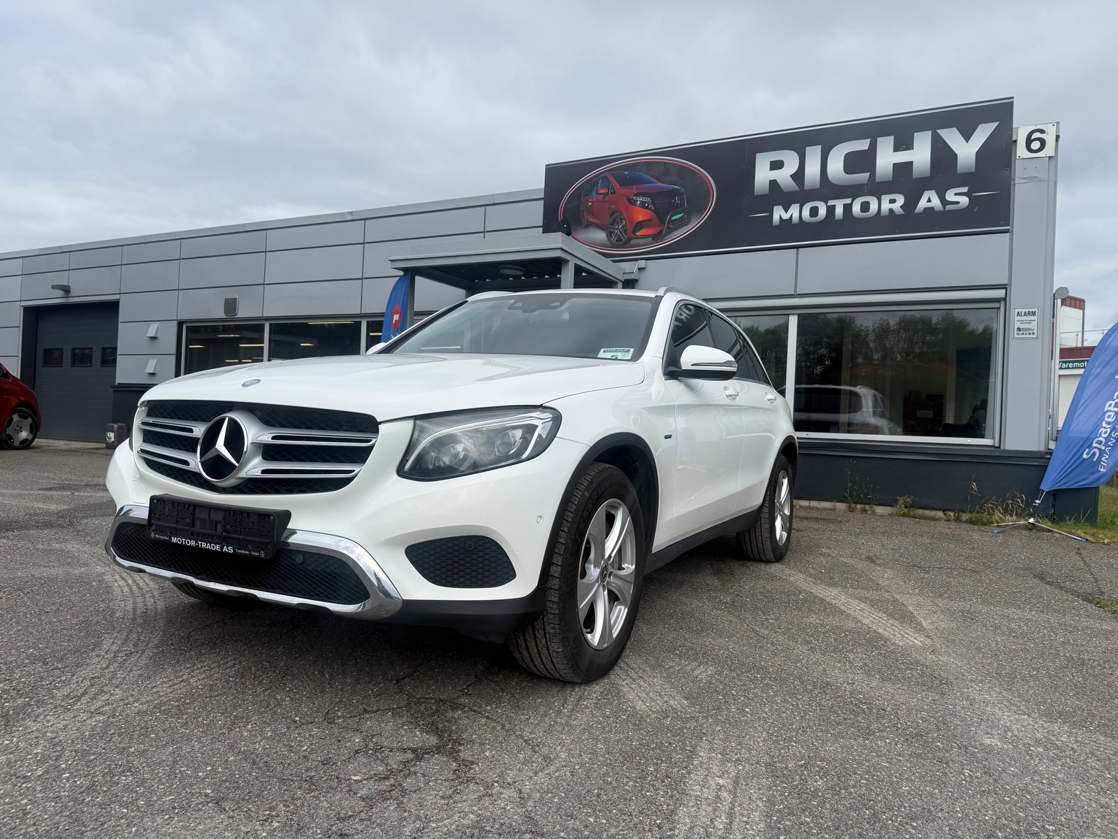 Mercedes-Benz GLC 350 e 4MATIC 7G-Tronic Plus, 327hp, 2017