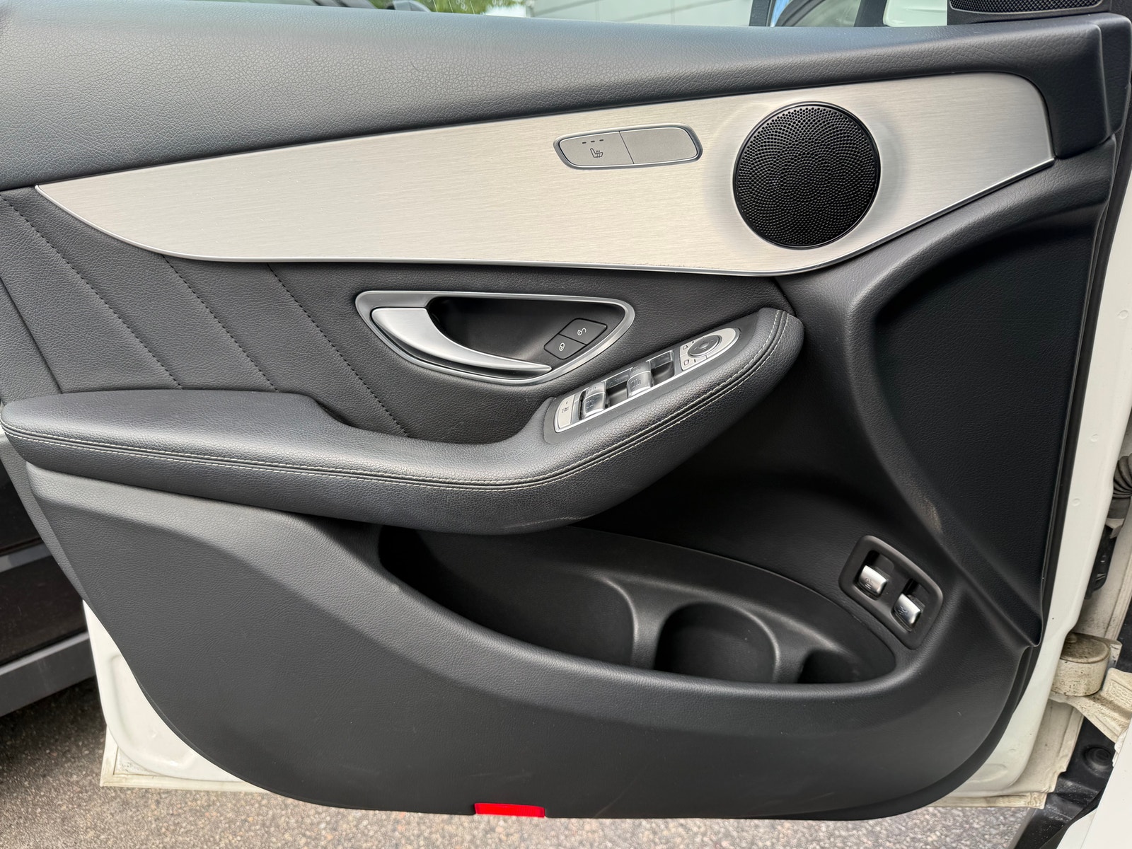 Mercedes-Benz GLC 350 e 4MATIC 7G-Tronic Plus, 327hp, 2017