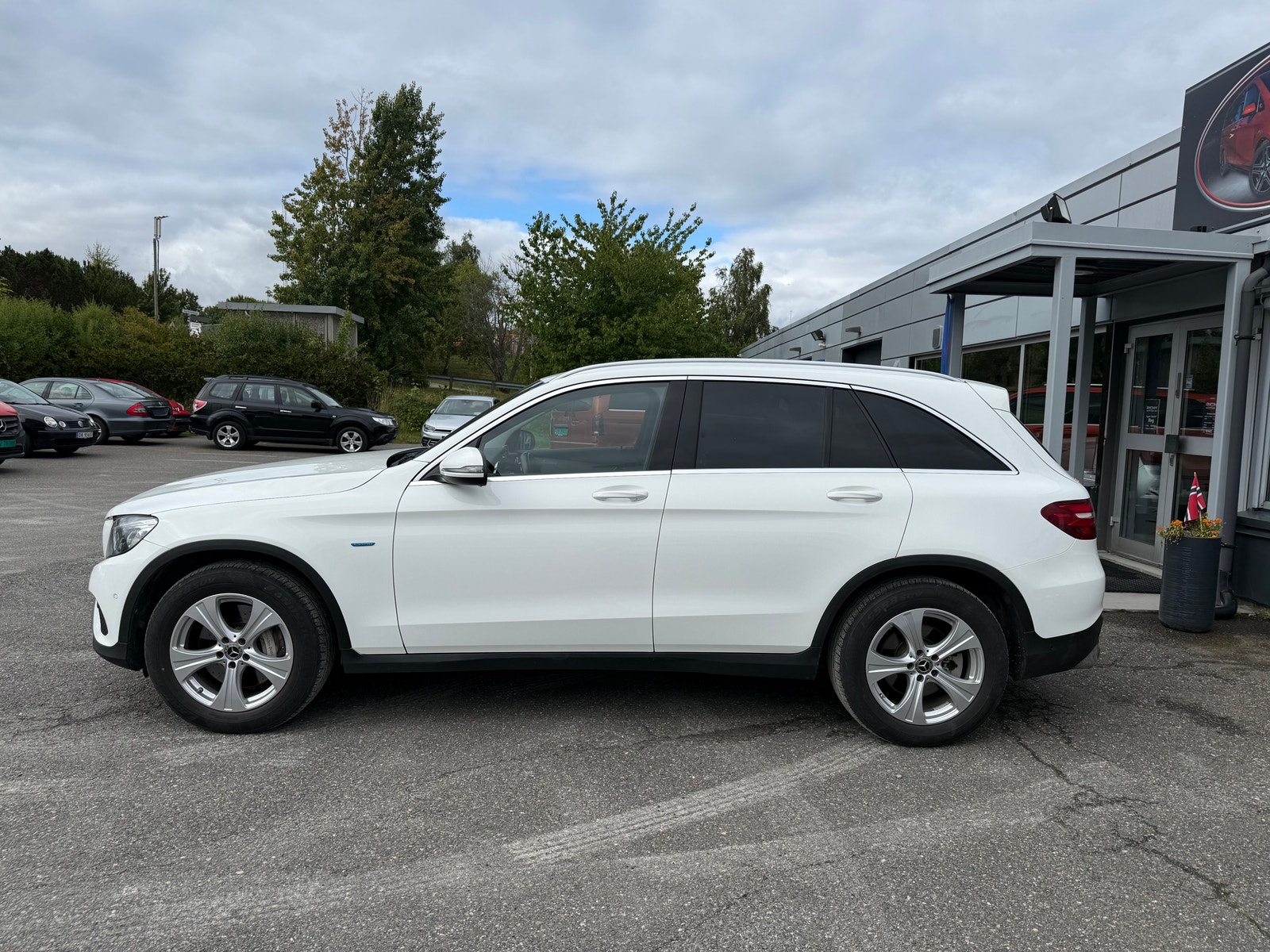 Mercedes-Benz GLC 350 e 4MATIC 7G-Tronic Plus, 327hp, 2017