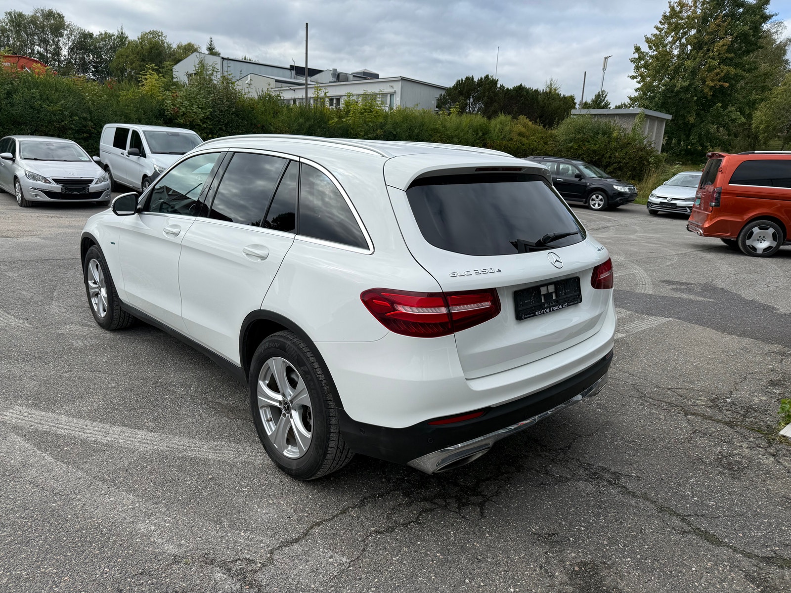 Mercedes-Benz GLC 350 e 4MATIC 7G-Tronic Plus, 327hp, 2017
