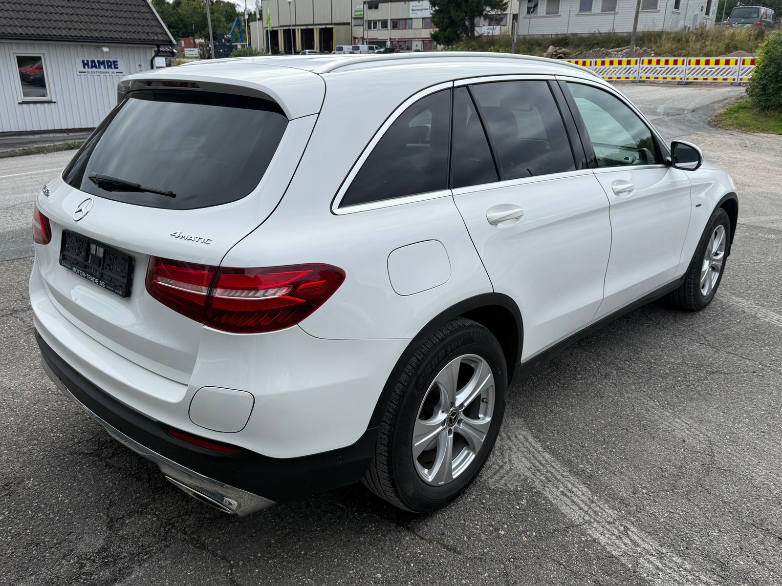 Mercedes-Benz GLC 350 e 4MATIC 7G-Tronic Plus, 327hp, 2017