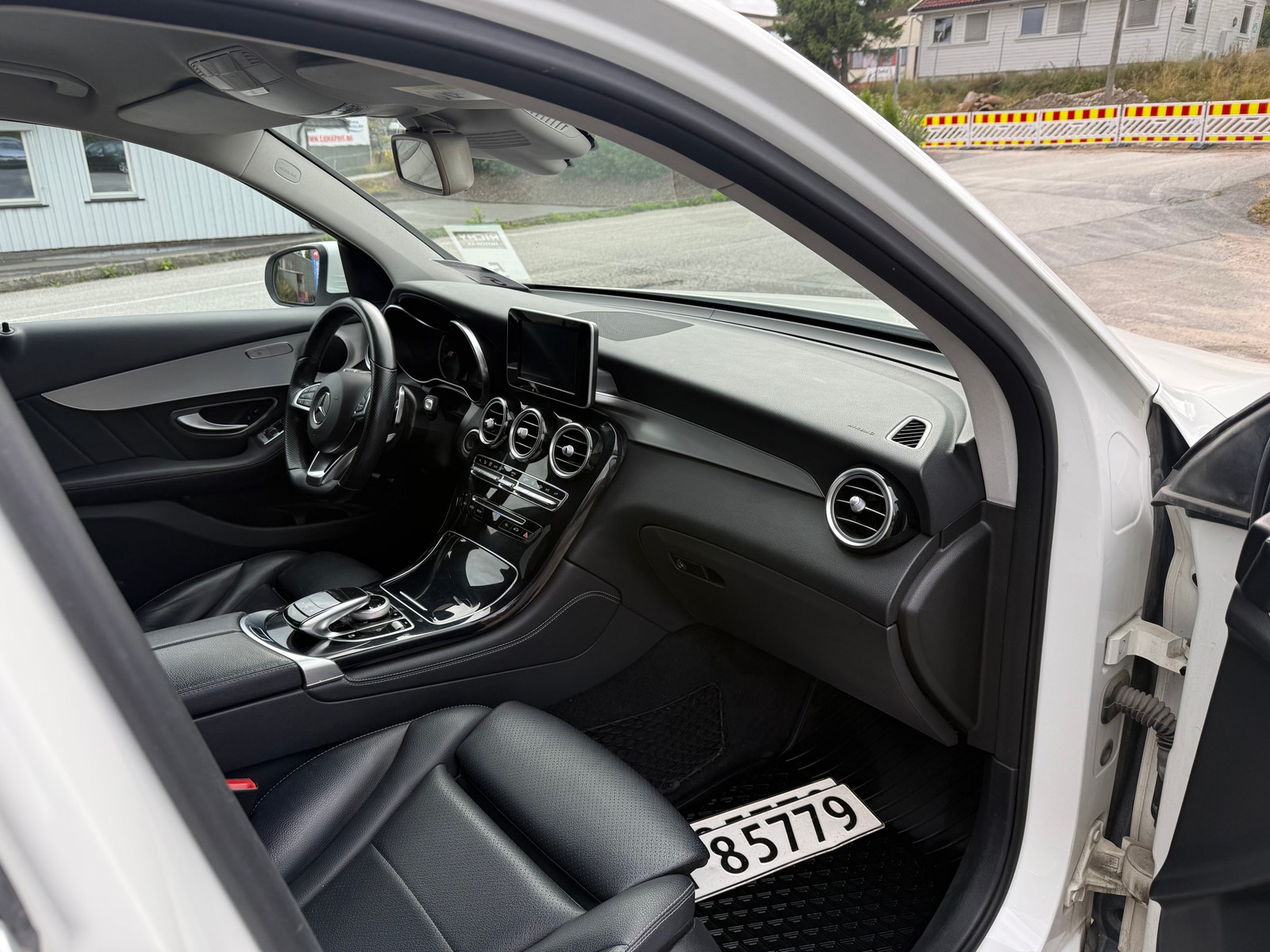Mercedes-Benz GLC 350 e 4MATIC 7G-Tronic Plus, 327hp, 2017