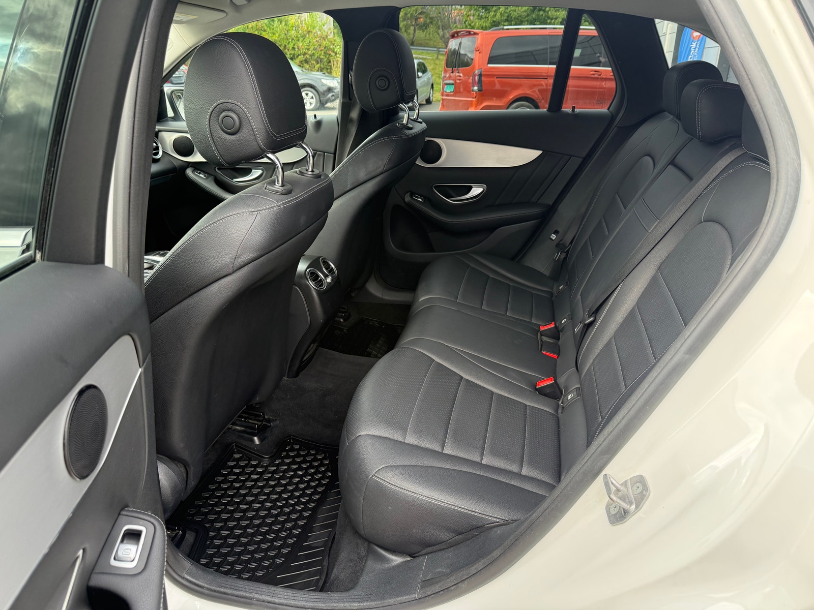 Mercedes-Benz GLC 350 e 4MATIC 7G-Tronic Plus, 327hp, 2017
