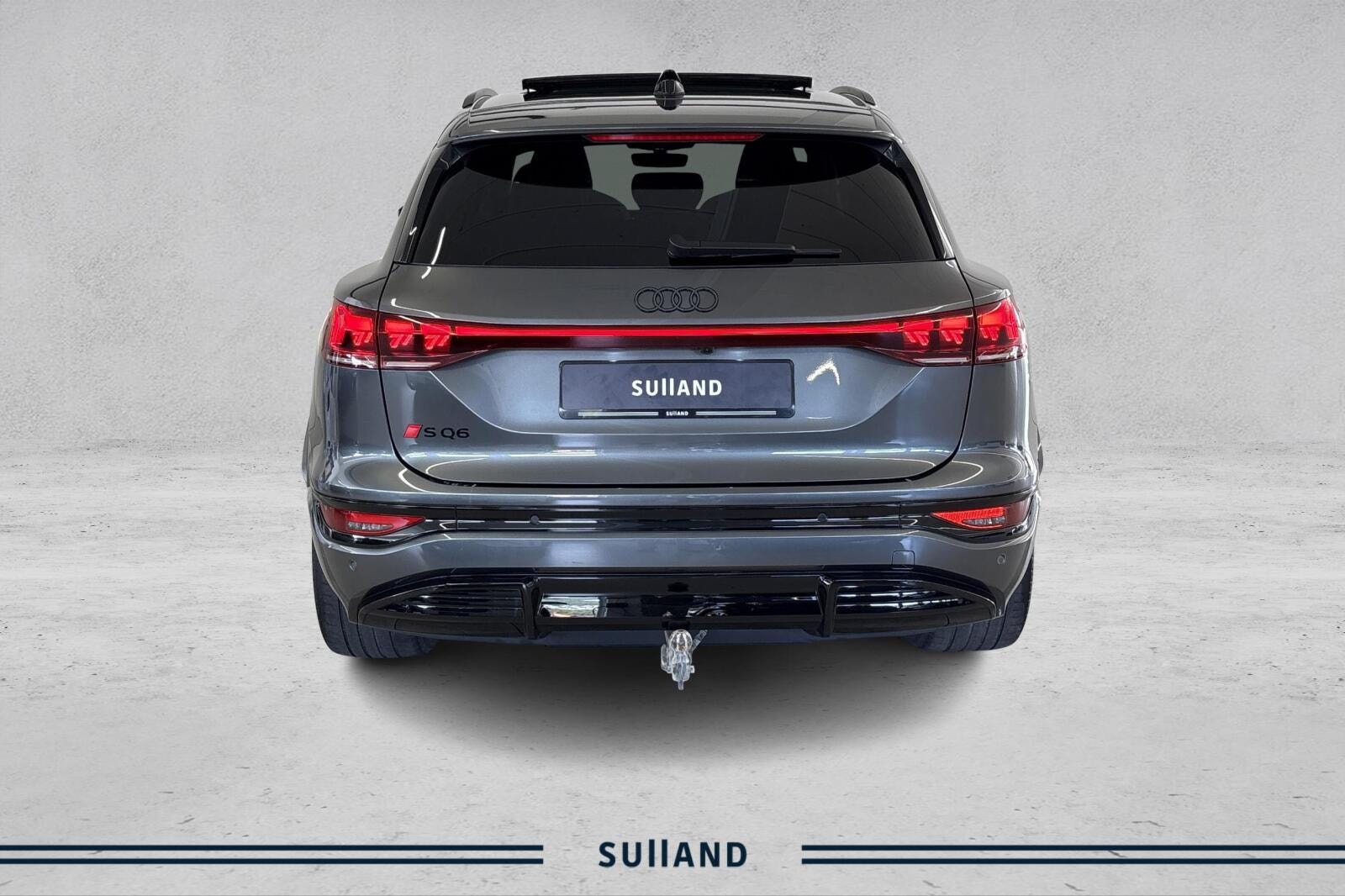 Audi SQ6 e-tron quattro, 490ps, 2024