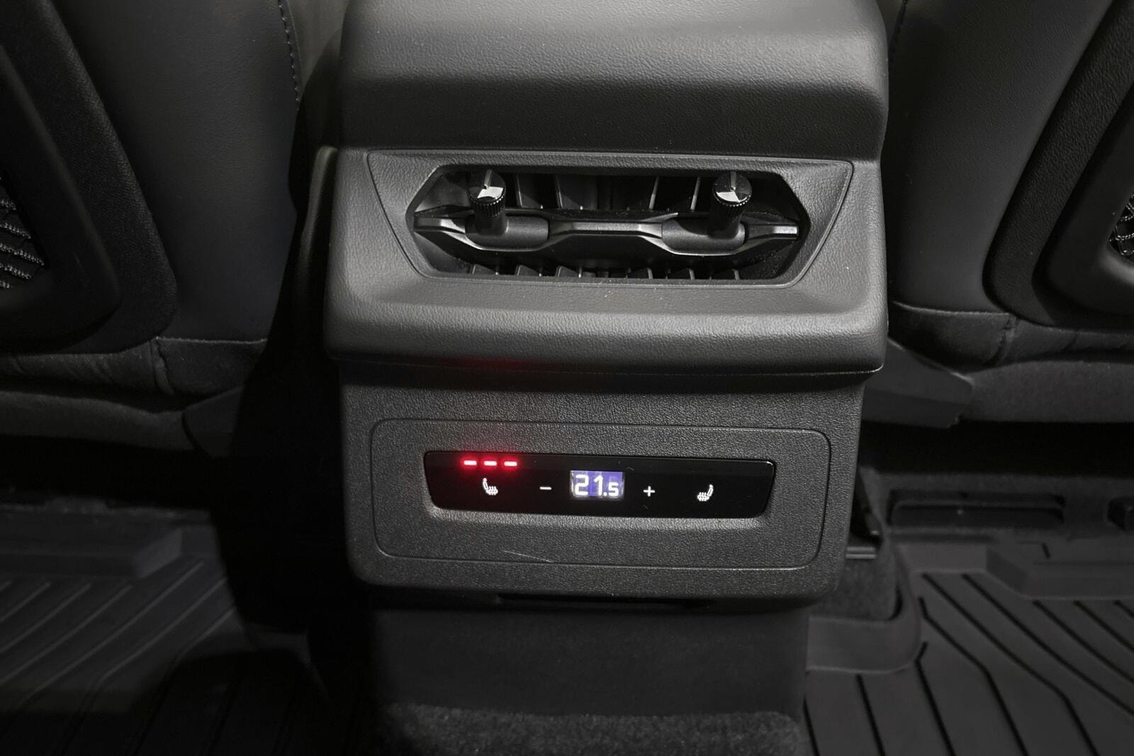 Audi SQ6 e-tron quattro, 490ps, 2024