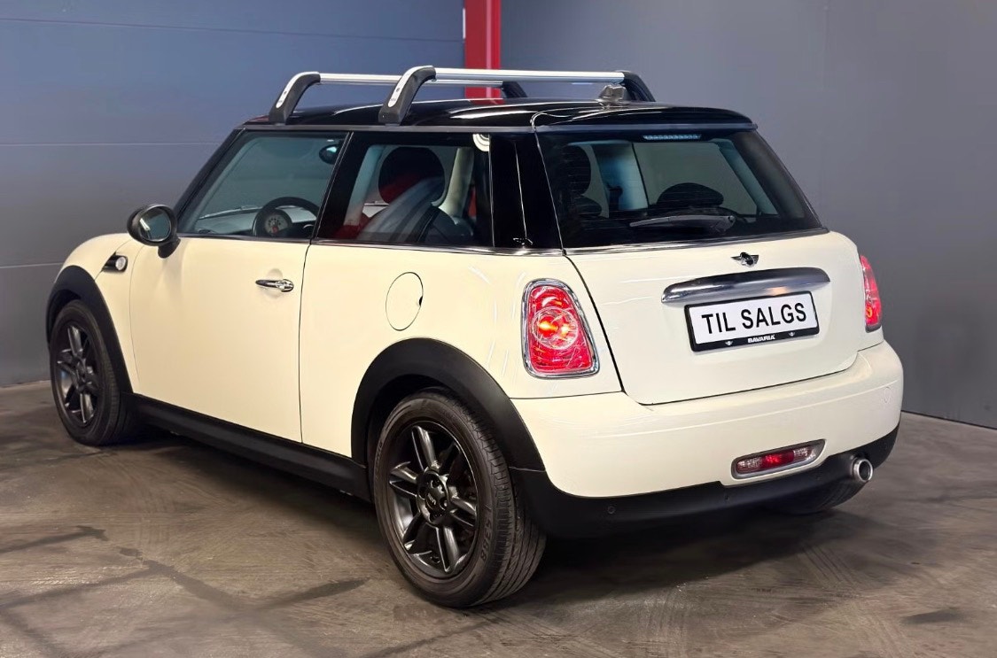 MINI Cooper D Manual, 112hp, 2011