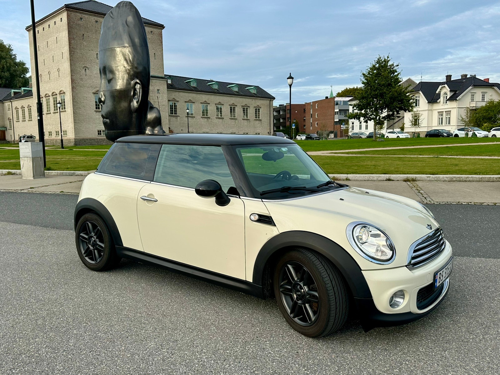 MINI Cooper D Manual, 112hp, 2011
