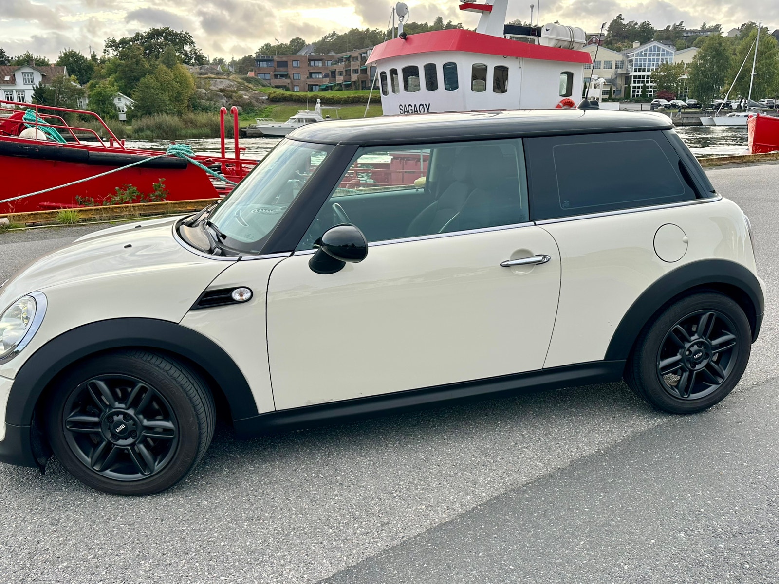 MINI Cooper D Manual, 112hp, 2011