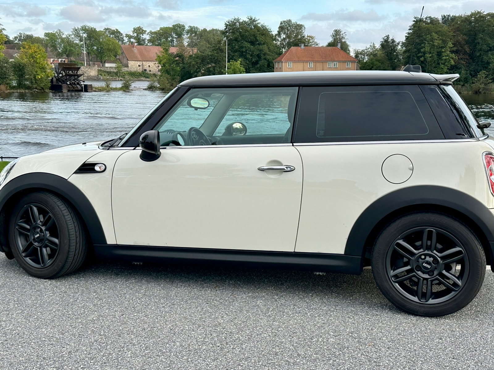MINI Cooper D Manual, 112hp, 2011