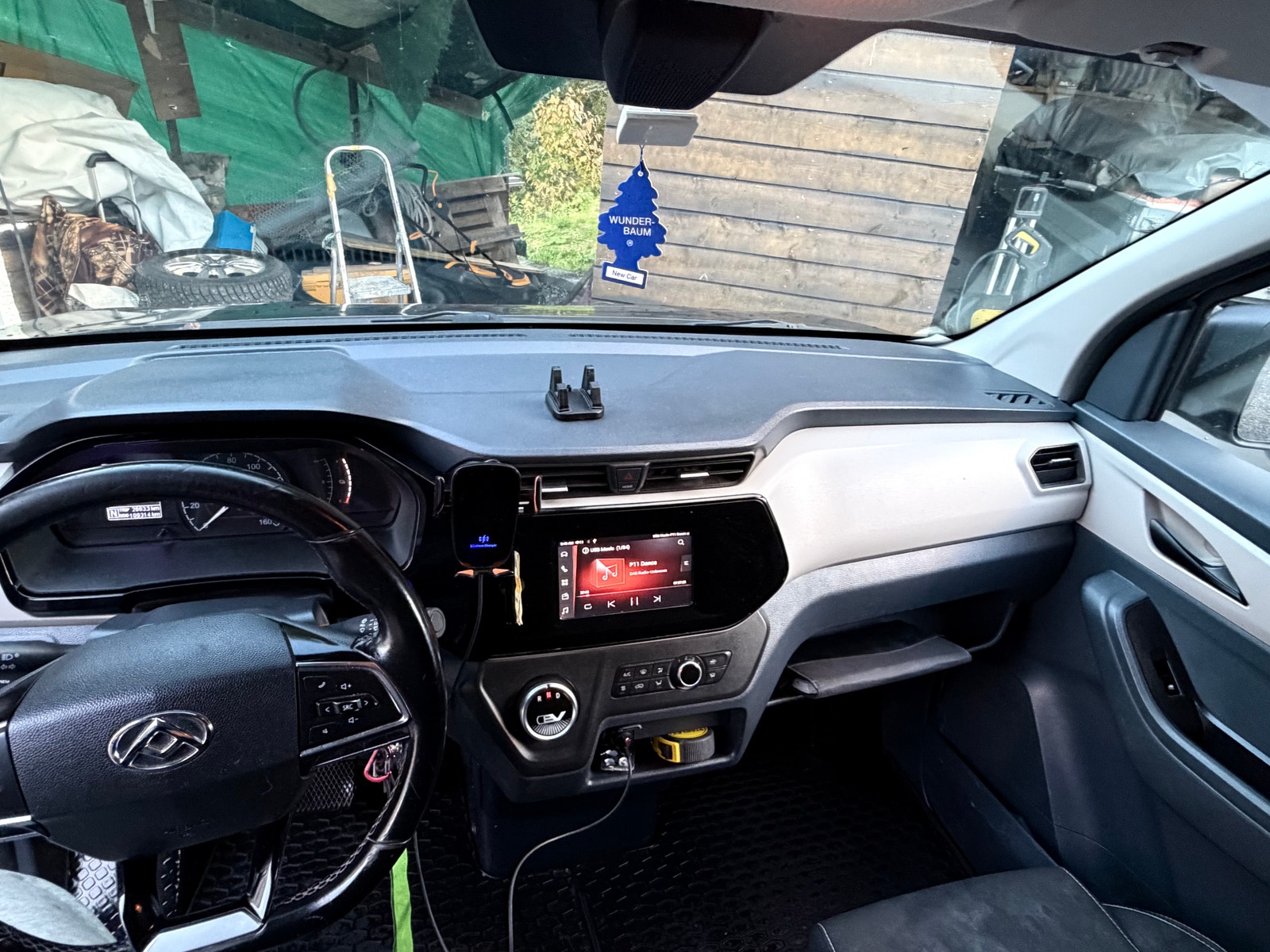 Maxus e-Deliver 3 52.5 kWh, 122ps, 2020