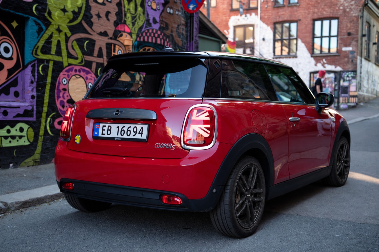 MINI Cooper SE, 184hp, 2020