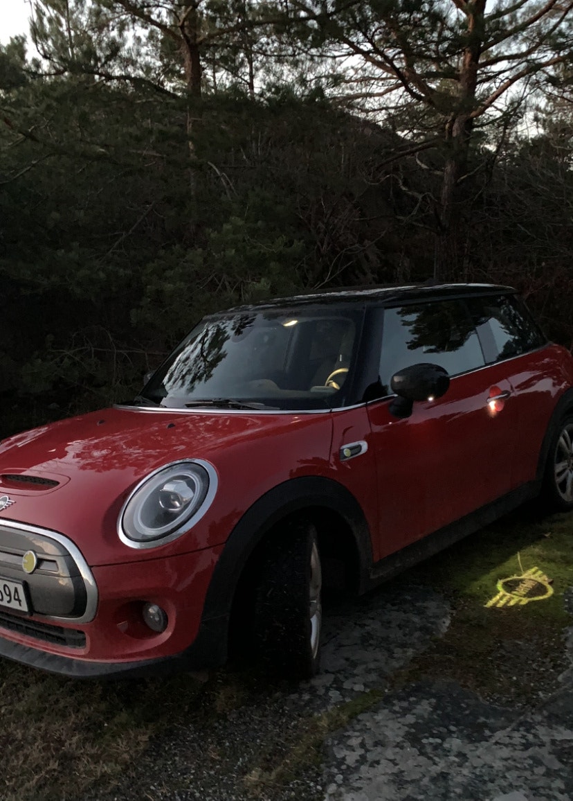 MINI Cooper SE, 184hp, 2020