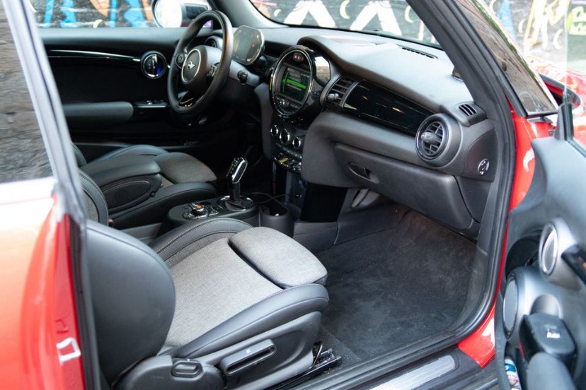 MINI Cooper SE, 184hp, 2020