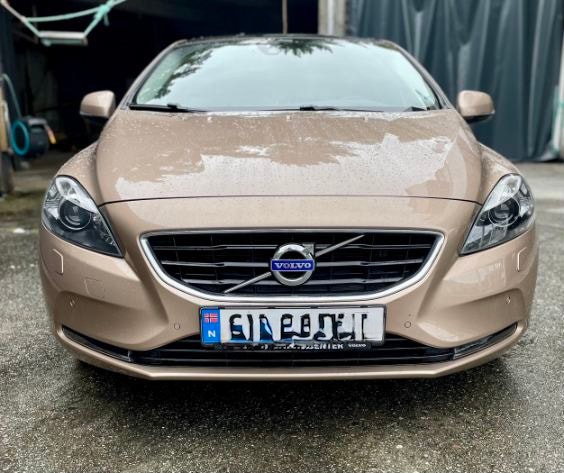 Volvo V40 D2 Manual, 6-trins, 115ps, 2013