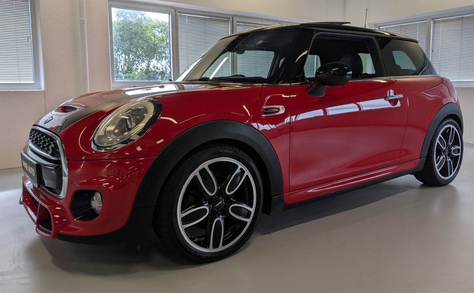 MINI Cooper S 3-door Automatic, 6-trins, 192ps, 2015