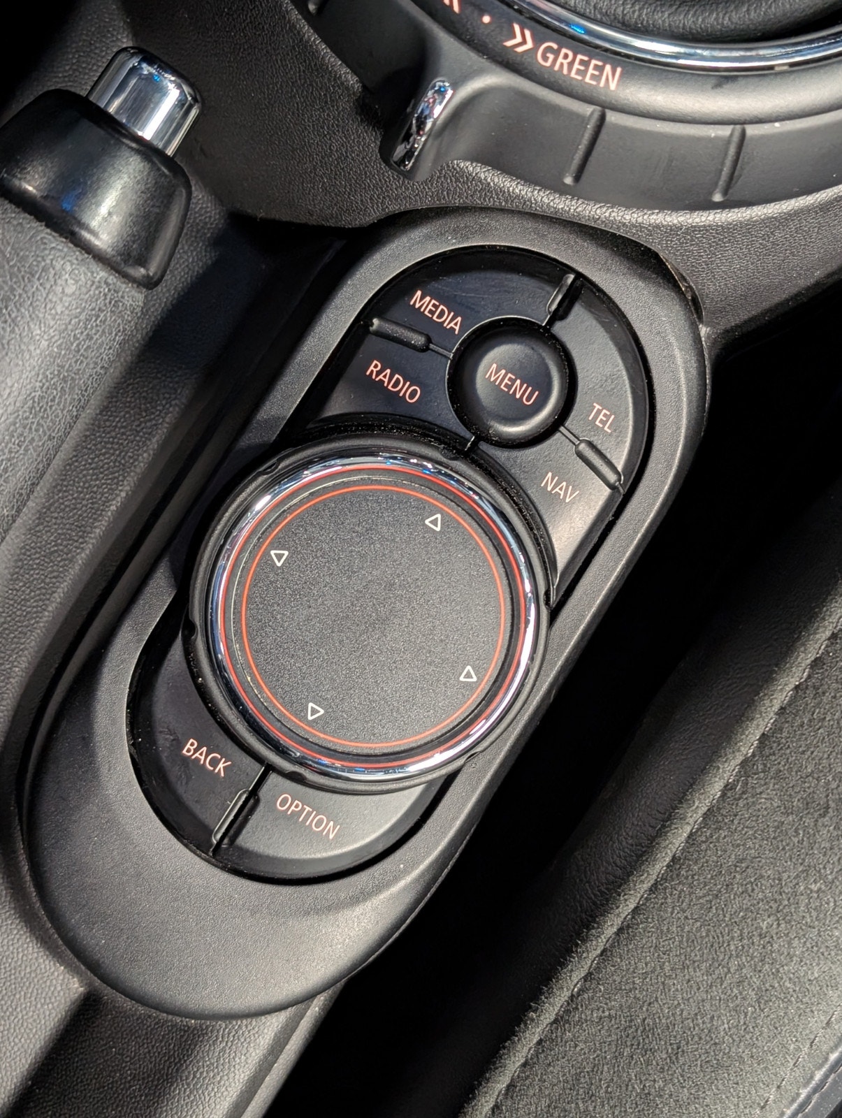 MINI Cooper S 3-door Automatic, 6-trins, 192ps, 2015