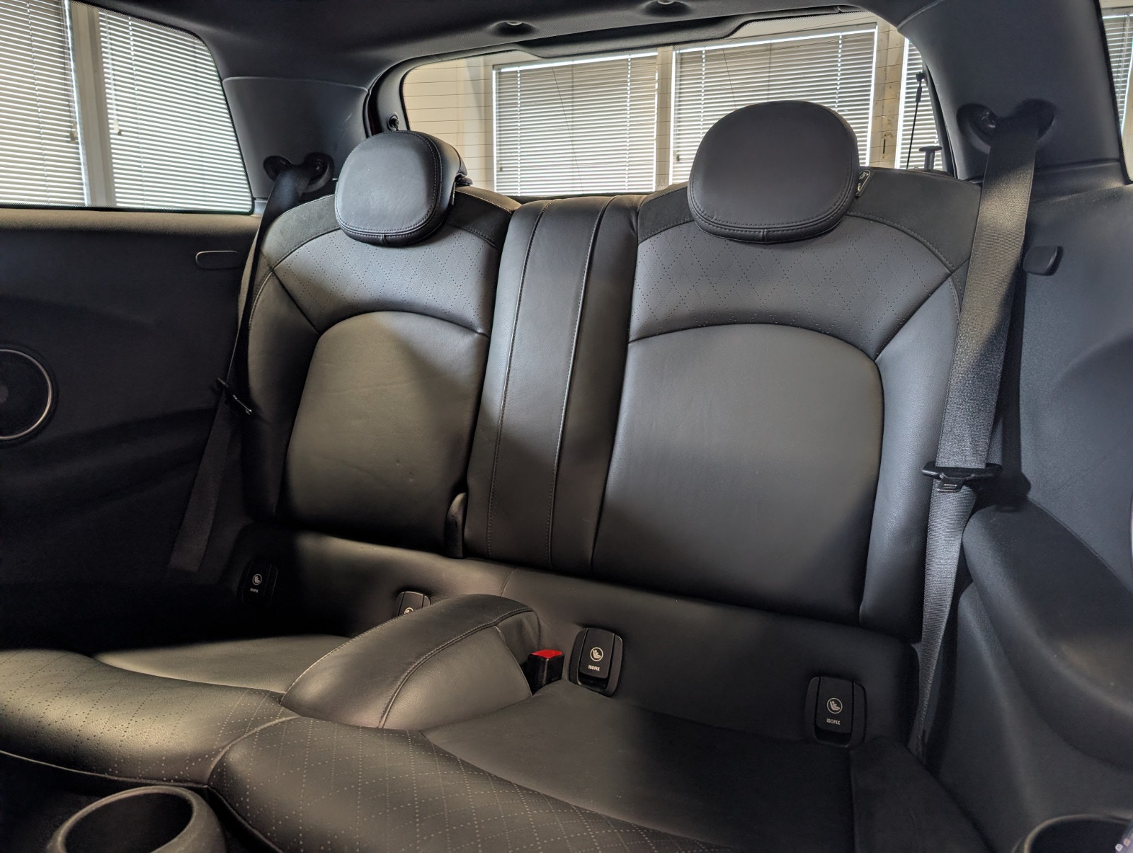 MINI Cooper S 3-door Automatic, 6-trins, 192ps, 2015