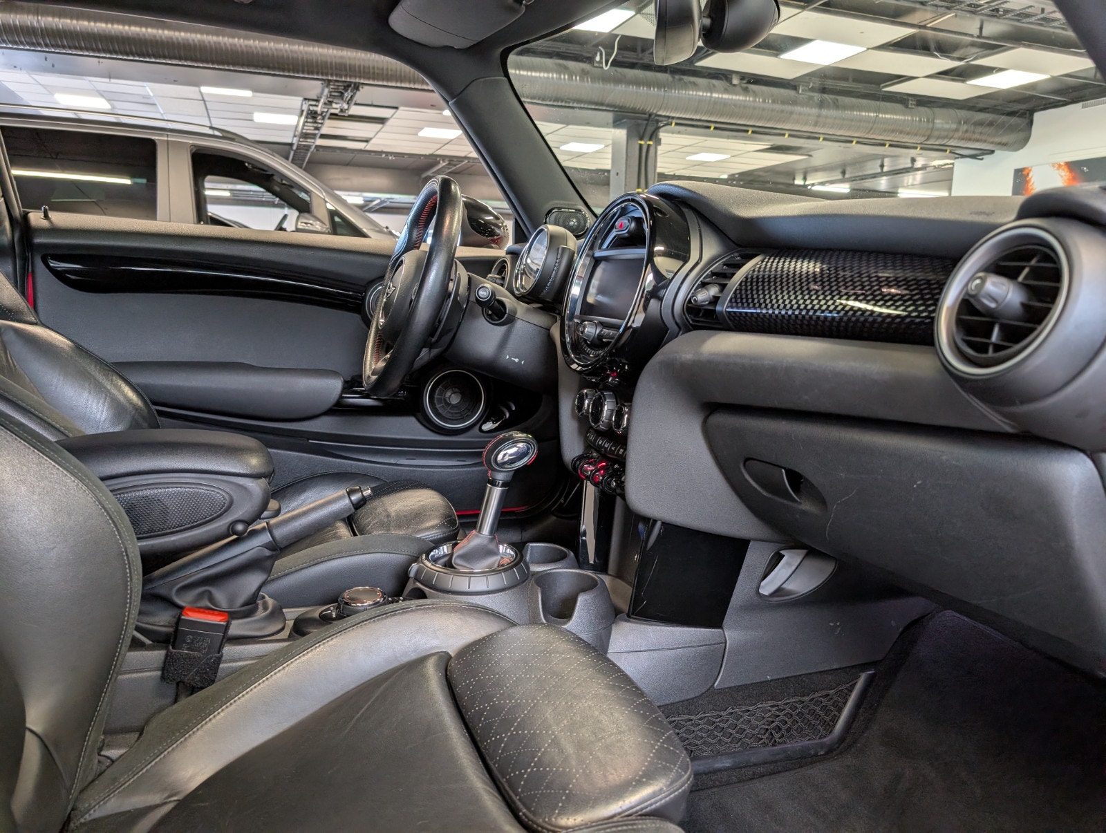 MINI Cooper S 3-door Automatic, 6-trins, 192ps, 2015