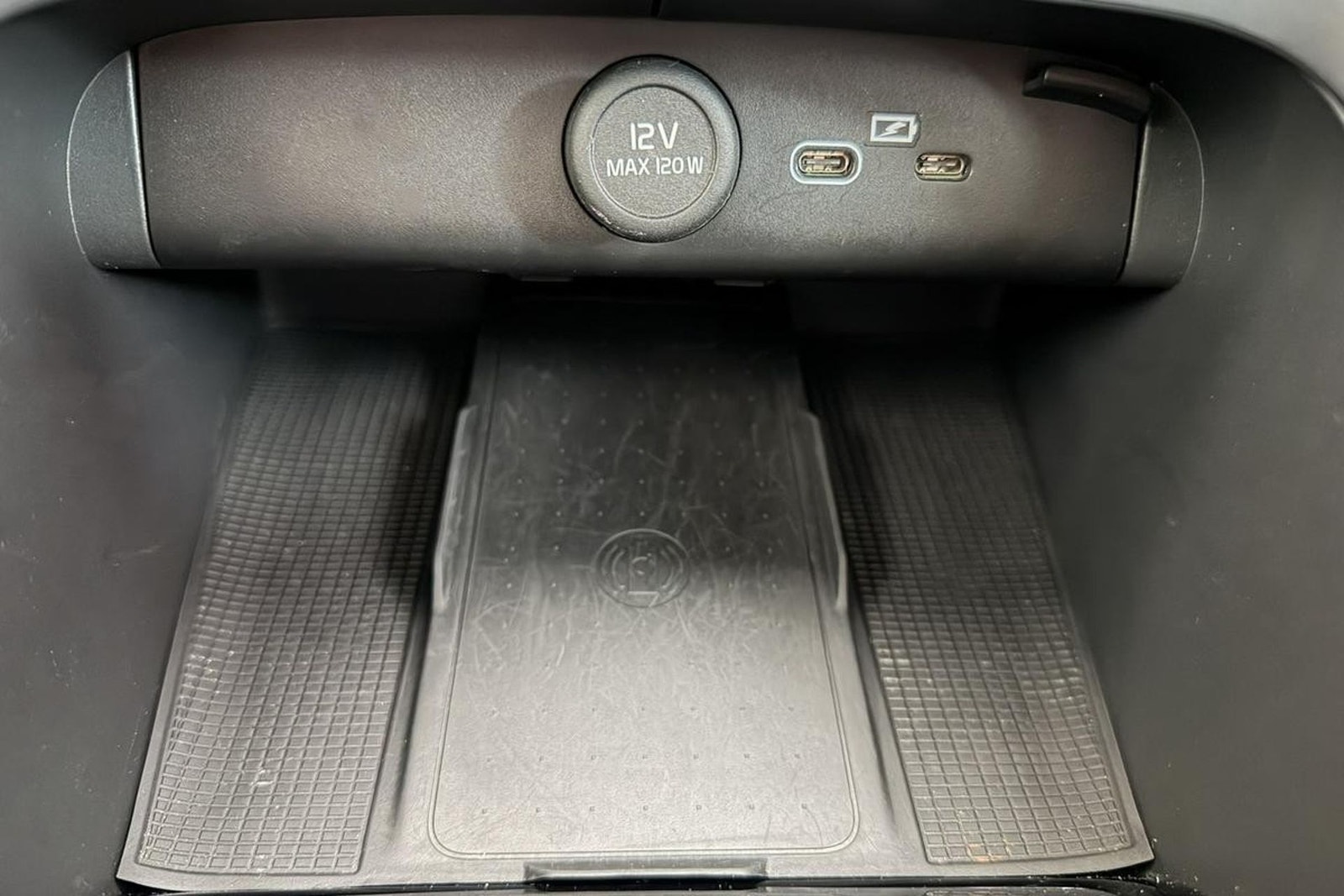 Volvo C40 Recharge Twin, 408hp, 2023