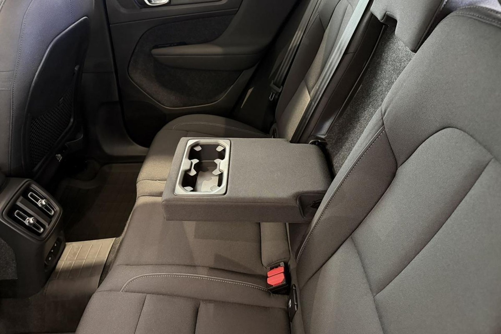 Volvo C40 Recharge Twin, 408hp, 2023