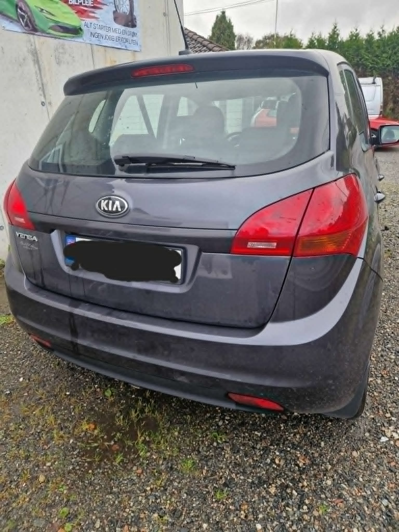 Kia Venga 1.6 CVVT Automatic, 4-trins, 125ps, 2014