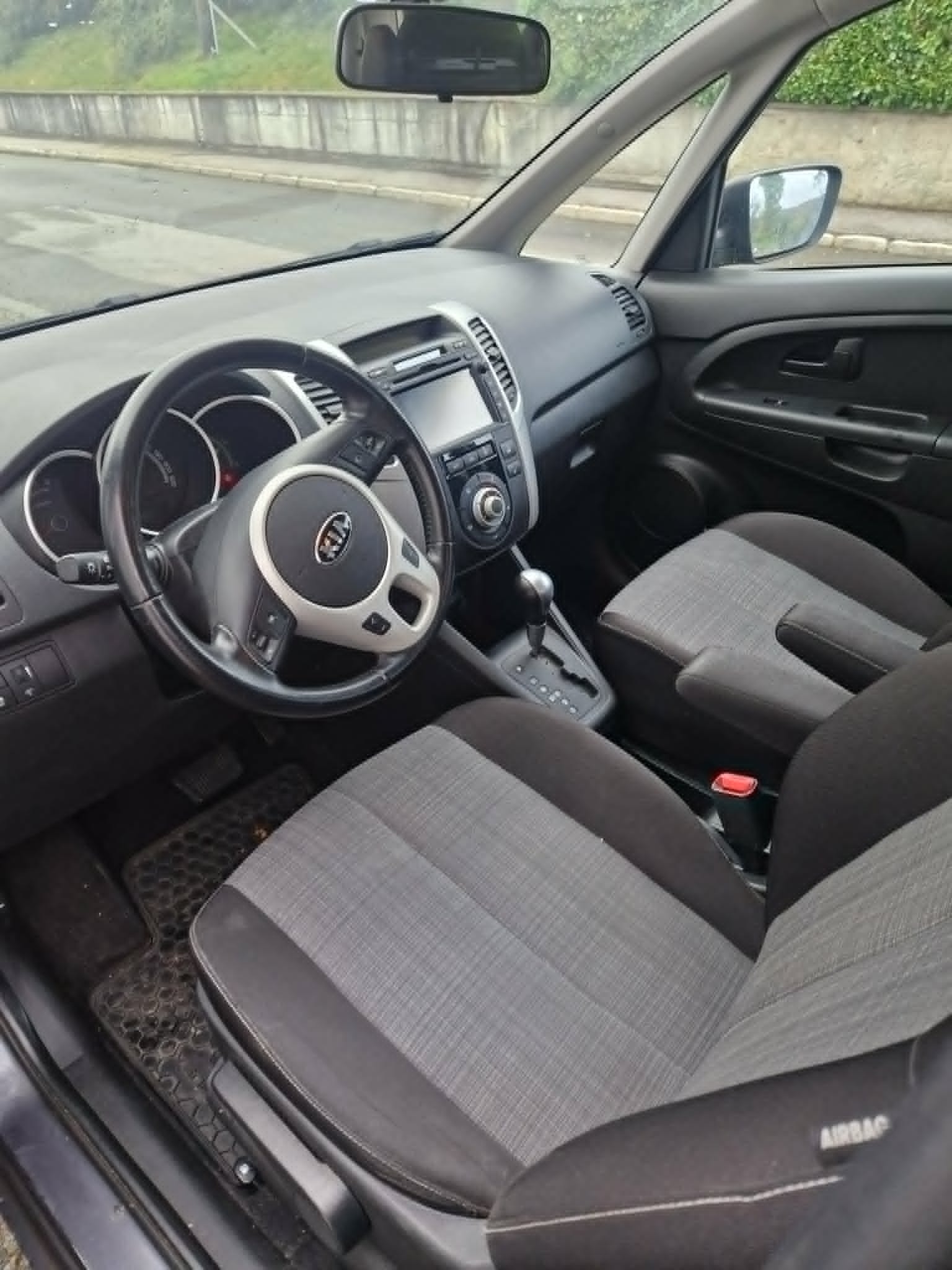Kia Venga 1.6 CVVT Automatic, 4-trins, 125ps, 2014