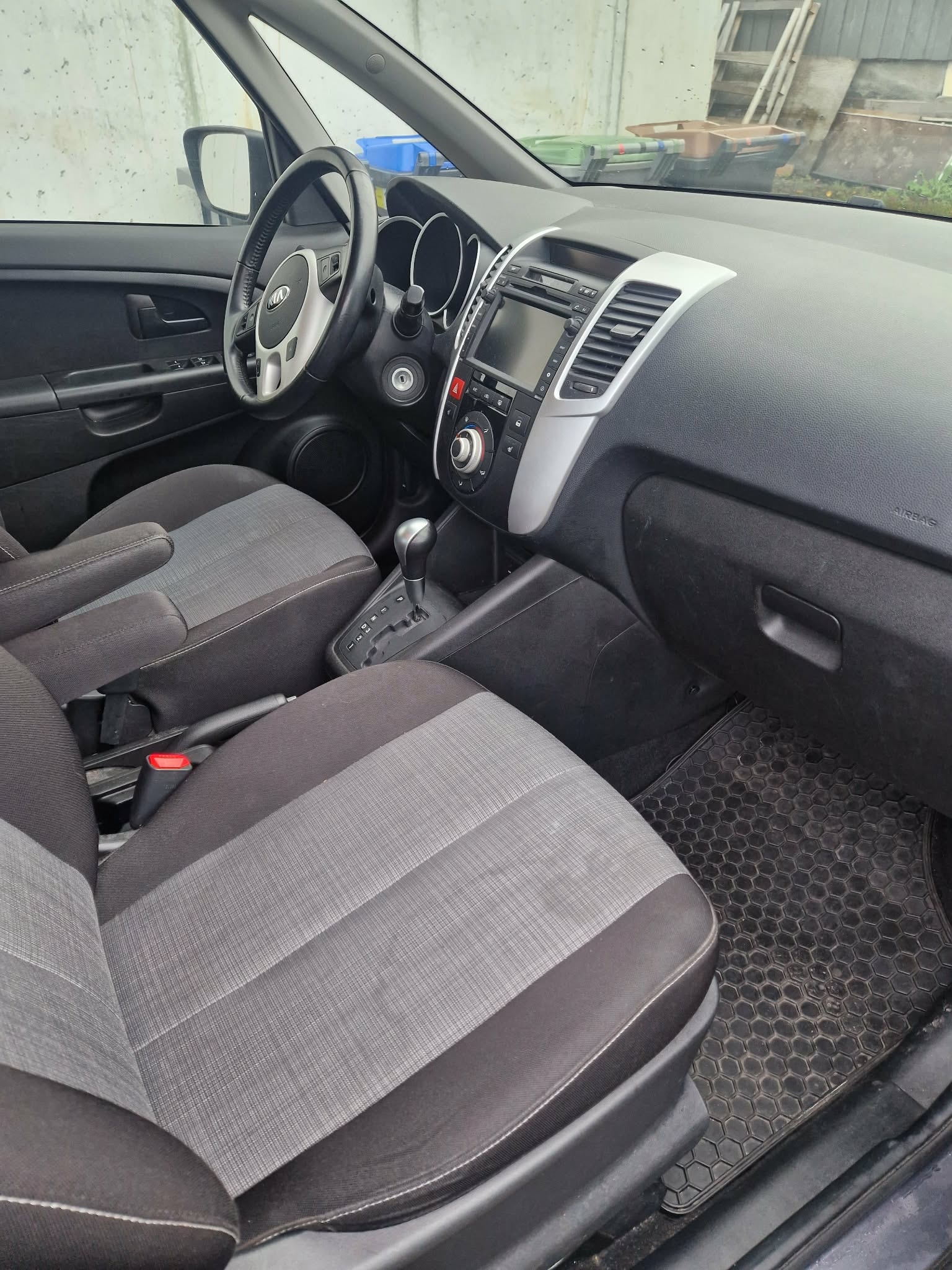 Kia Venga 1.6 CVVT Automatic, 4-trins, 125ps, 2014
