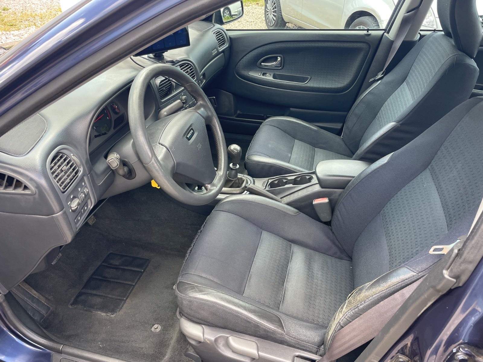 Volvo S40 1.6 Manual, 109hp, 2003