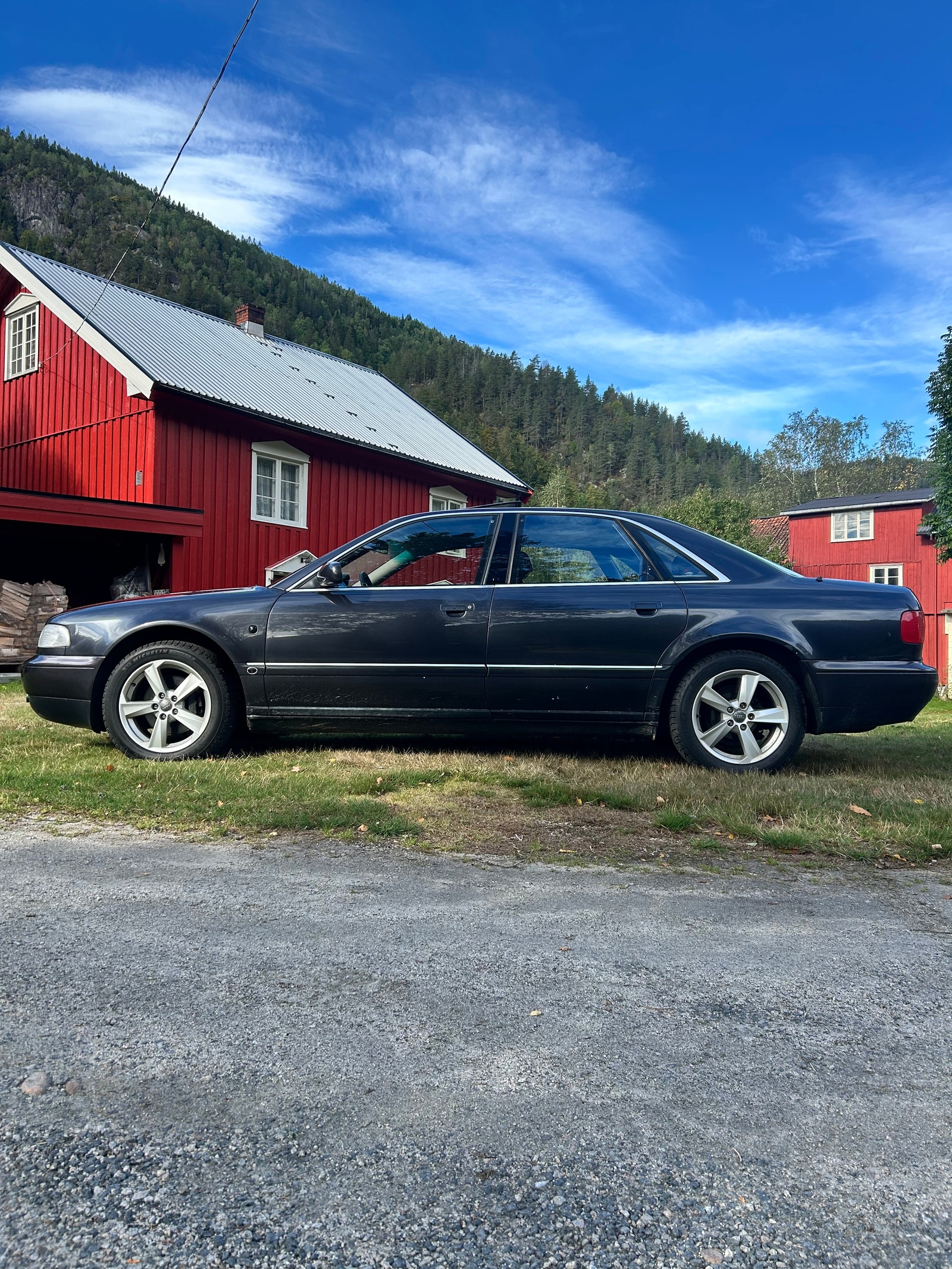 Audi A8 2.8 V6 quattro Automatic, 4-trins, 174ps, 1995
